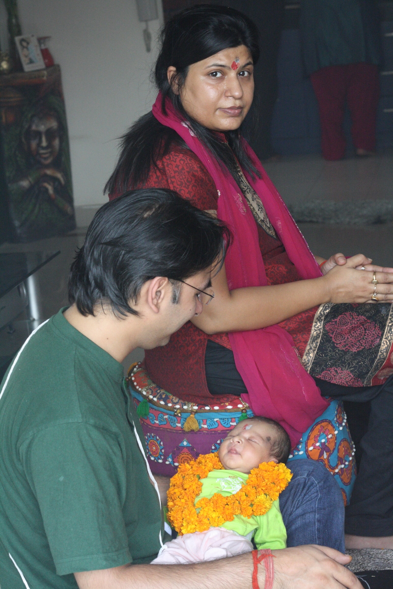 Main bhi baith gaya - or rather let gauya